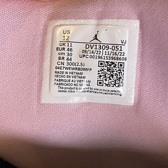 Jordan 1 Low SE Black/ Iced Lilac-White DV1309-051 Size 12 - Picture 5 of 7